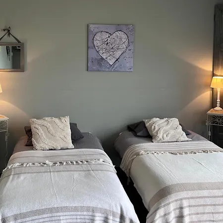 Bed & Breakfast La Ferme Au Bois Dormant Wemaers-Cappel