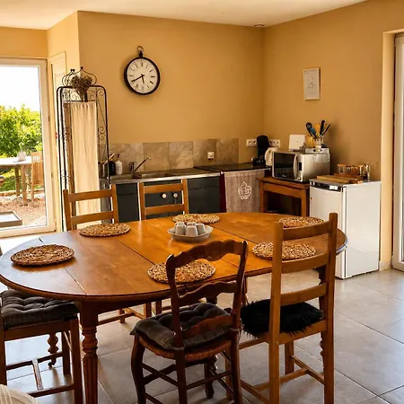 La Ferme Au Bois Dormant Bed & Breakfast 3*