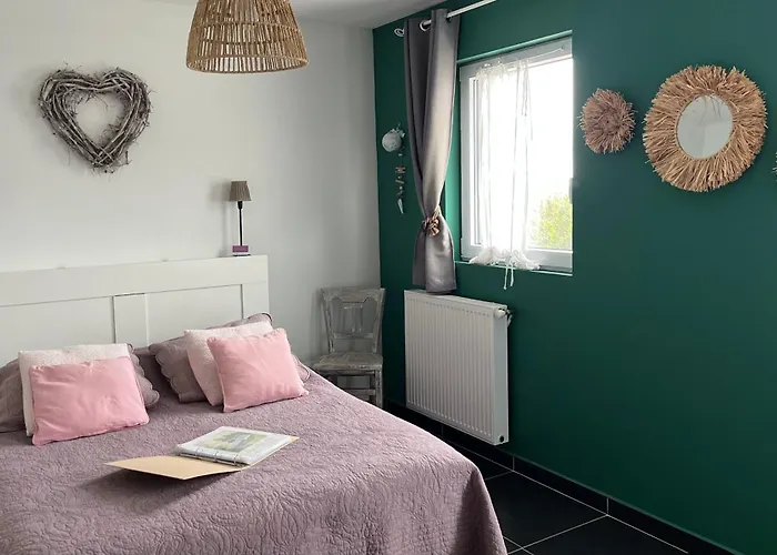 La Ferme Au Bois Dormant Bed & Breakfast 3*